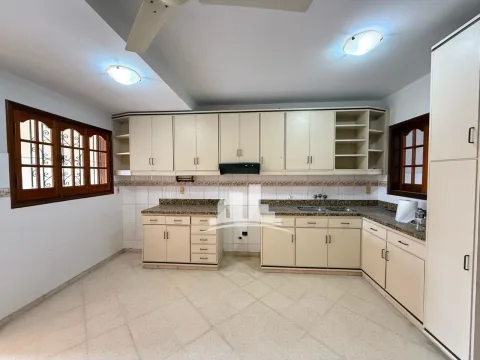 ALQUILO CASA EN ASUNCION ZONA PASEO LA GALERIA COD 6684 (foto 2)