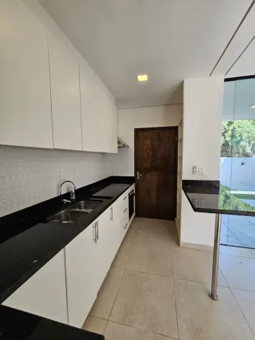 VENDO DUPLEX EN LUQUE LOMA MERLO COD 6688