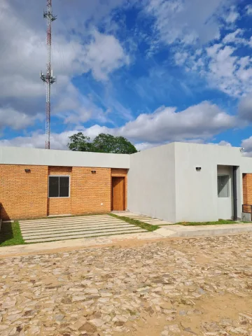 VENDO CASA EN CONDOMINIO EN LUQUE BARRIO MORA CUE COD 6724 (foto 4)